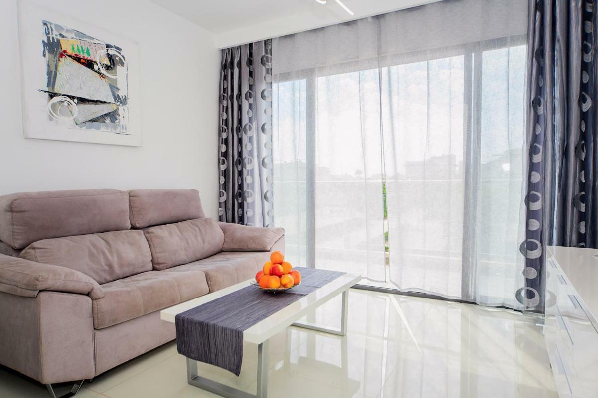 Penthouse 2 Bedrooms In Mil Palmeras Pilar de la Horadada Exteriér fotografie