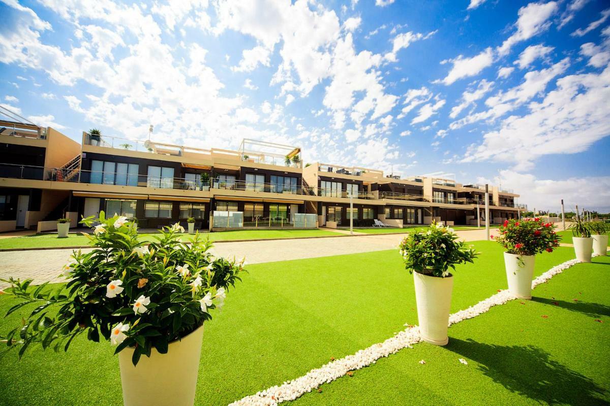 Penthouse 2 Bedrooms In Mil Palmeras Pilar de la Horadada Exteriér fotografie